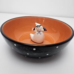 Halloween bowl ghost in disguise